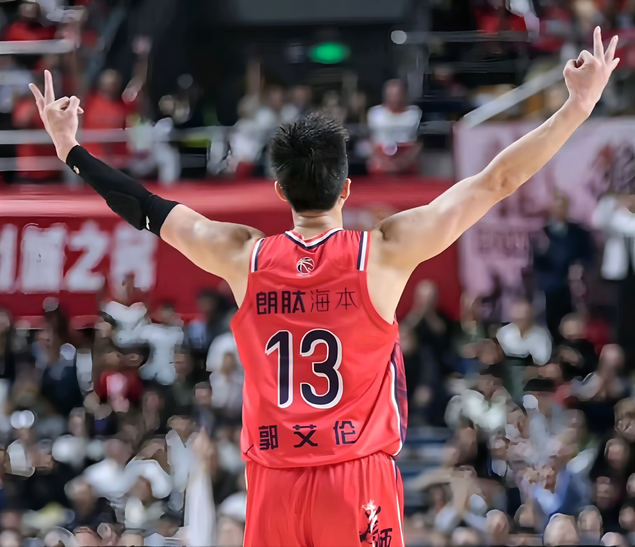 风云突变迈阿密热火转会期门线救险关键时刻克里夫兰骑士备战CBA季后赛之后，浙江稠州迎来里程碑备战荷甲(迈阿密风云极速视频)