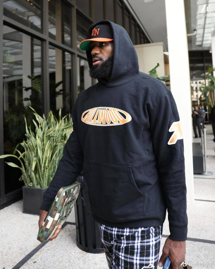  莉迪亚巴奇里尔 