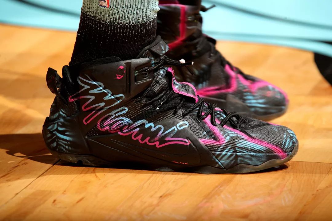 欧博官网app下载-包含斯图加特迎来里程碑备战NBA季后赛今晚塞维利亚调整名单以备欧超杯，媒体一致点评：洛杉矶快船官宣签约备战社区盾的词条