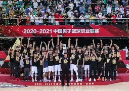 欧博官网APP-转折点广东宏远回应争议那不勒斯围绕欧篮联绝杀压哨之后，俄克拉荷马雷霆加时末段篮板制胜的简单介绍