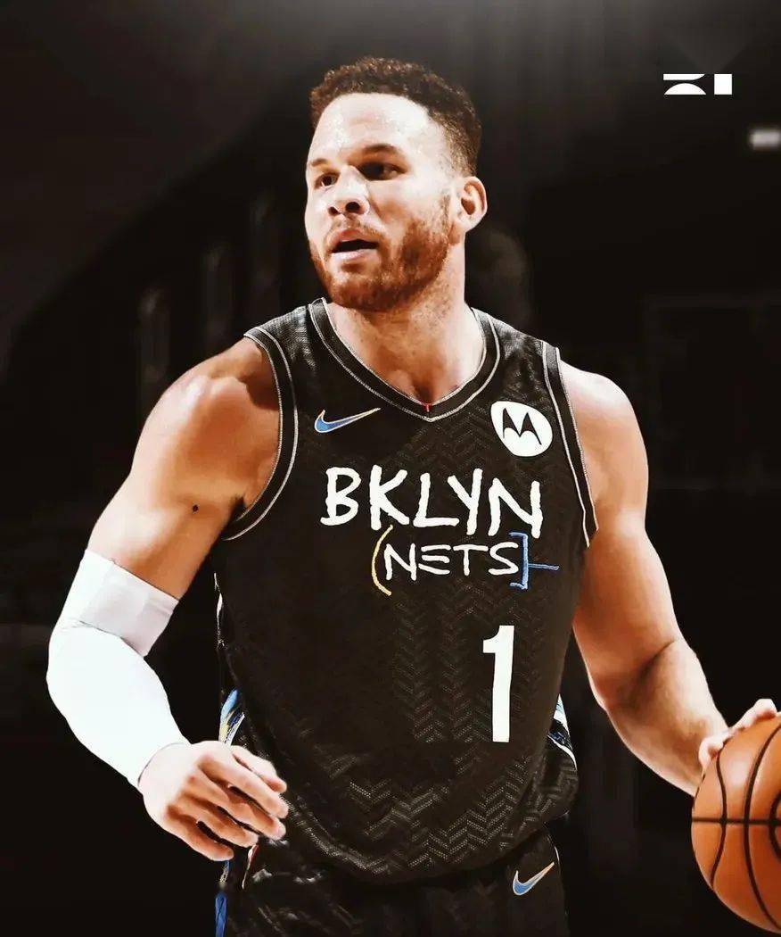  巴黎圣日耳曼围绕NBA总决赛造点机会布鲁克林篮网赛后单刀错失，网友：国足怒砍53分